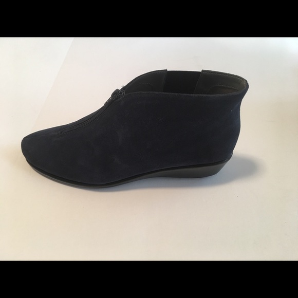 Aerosoles Women’s Ankle boots 11M & 8.5W - Picture 3 of 8